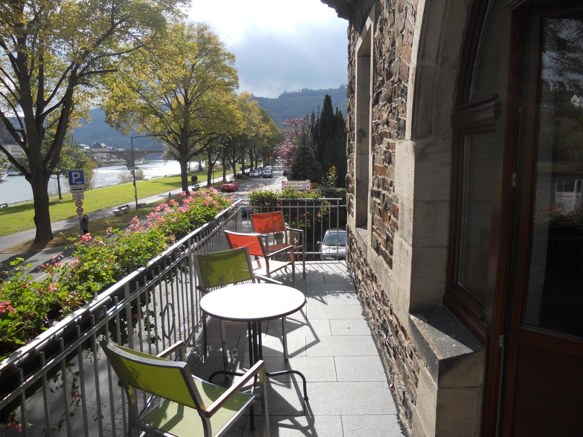 Hotel Villa Vinum Кохем Экстерьер фото