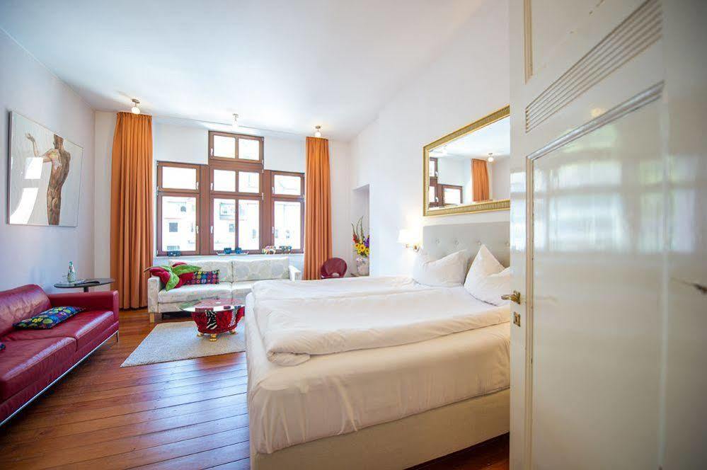 Hotel Villa Vinum Кохем Экстерьер фото